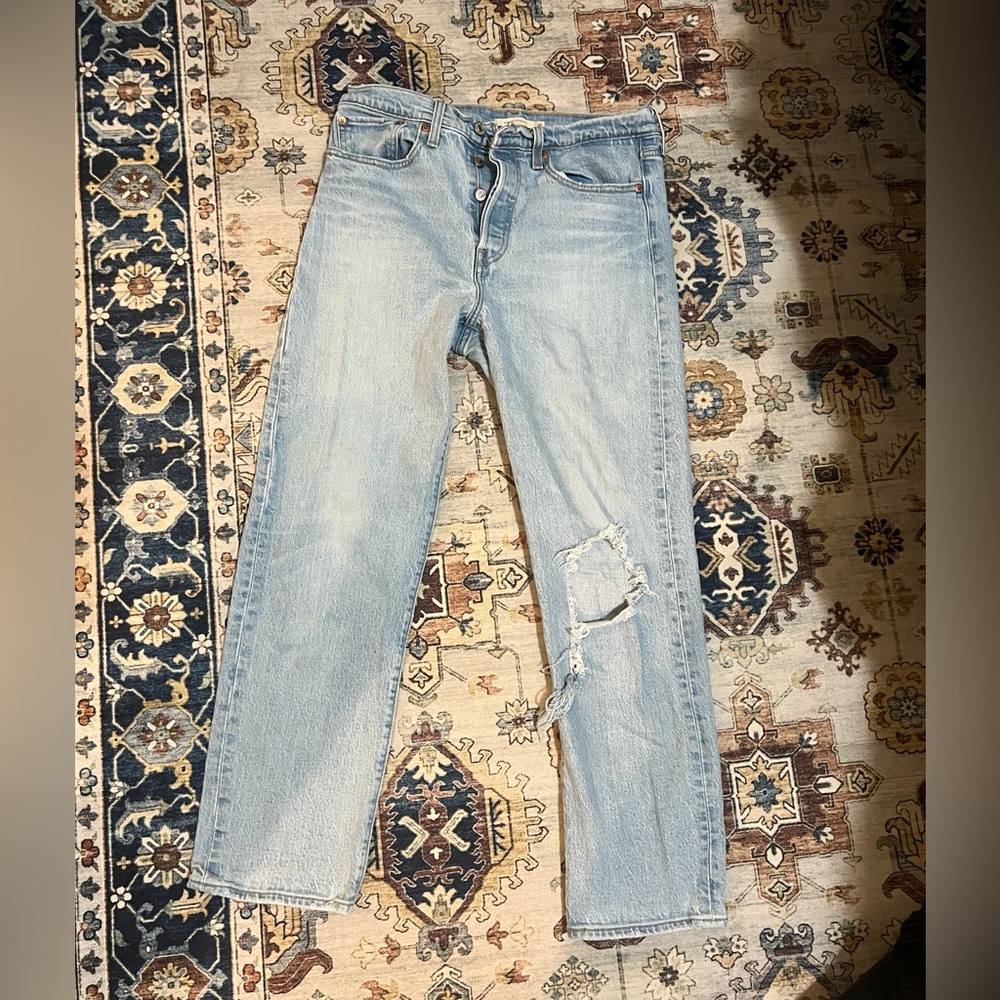 Levi’s Wedgie Straight Lightwash Jeans